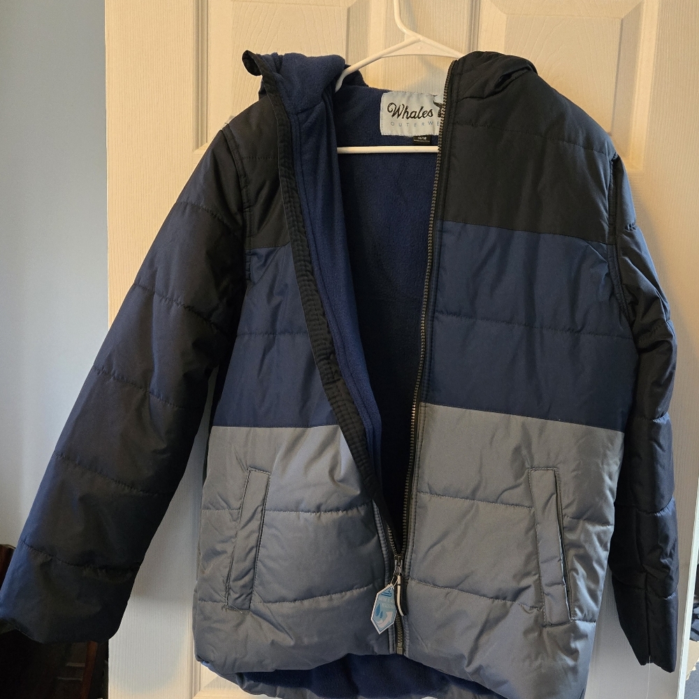 BOYS size 14/16 Winter coat